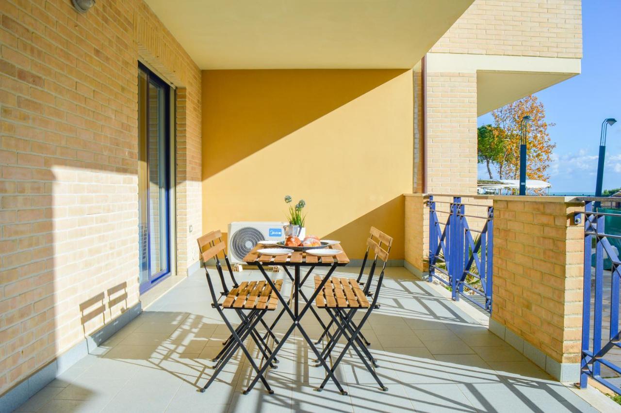 Homiday - Green Bay Village Pineto Extérieur photo